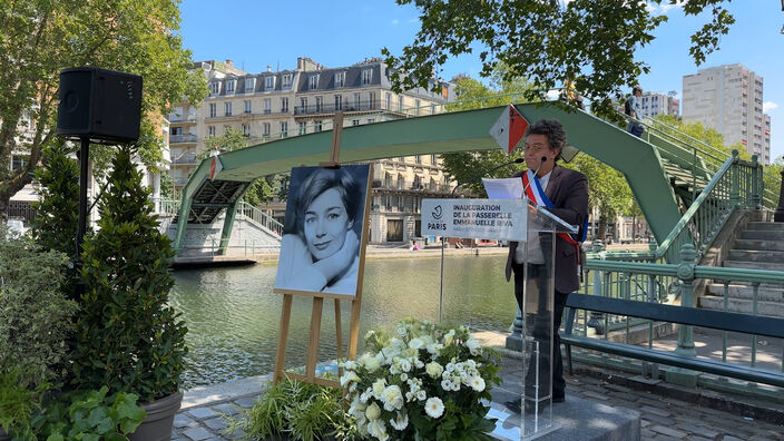 Paris : inauguration de la passerelle Emmanuella Riva dans le Xème arrondissement