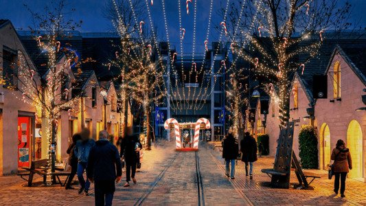 Cet hiver, Bercy Village embarque petits et grands dans la magie de Noël