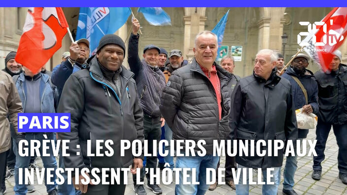 "On est lààà" : les policiers municipaux de Paris en grève dans l'Hôtel de Ville